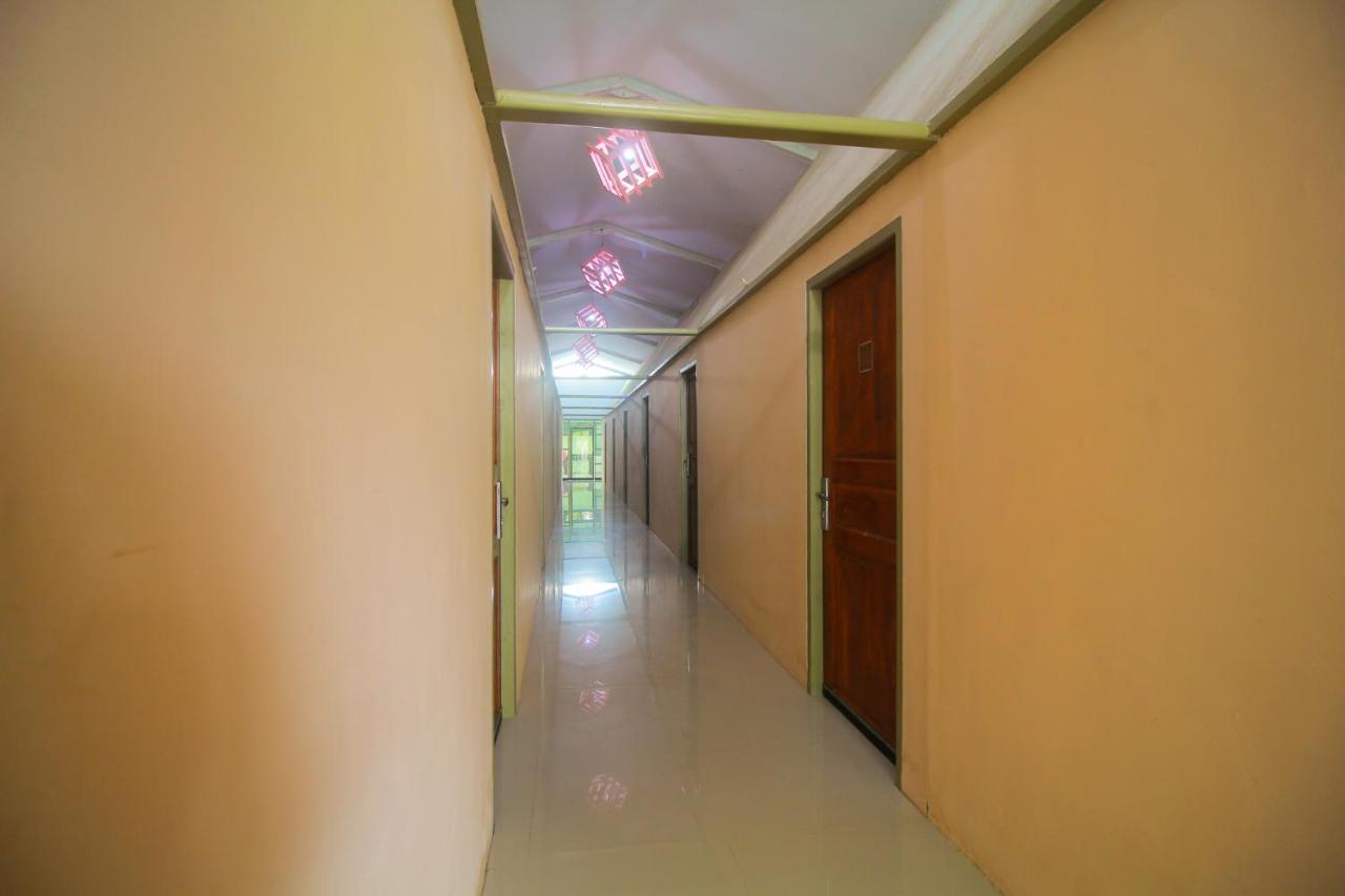 Oyo 1596 Taman Homestay Syariah Dumai Exterior foto