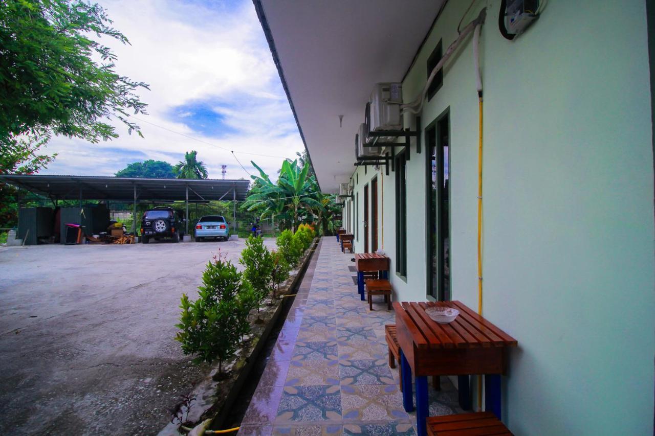 Oyo 1596 Taman Homestay Syariah Dumai Exterior foto
